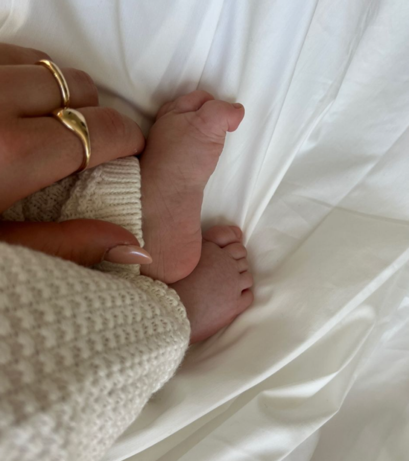 Albertia Nicki Family 2